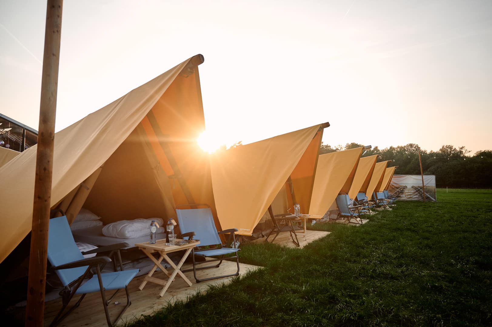 luxe tent huren